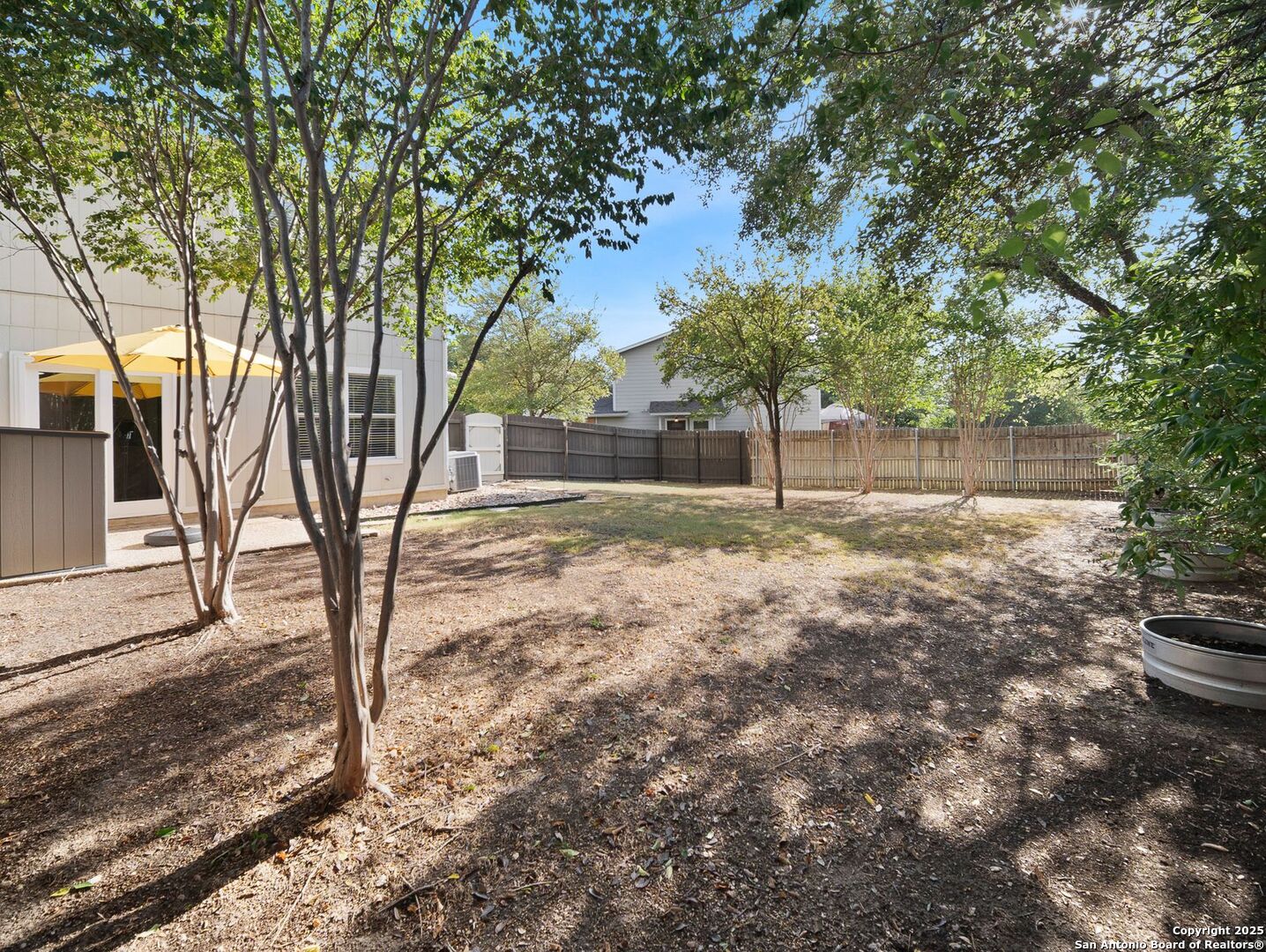 6310 Club Oaks
