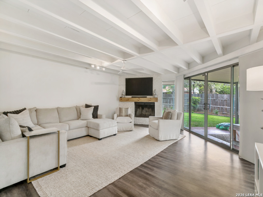 451 Oak Glen Dr