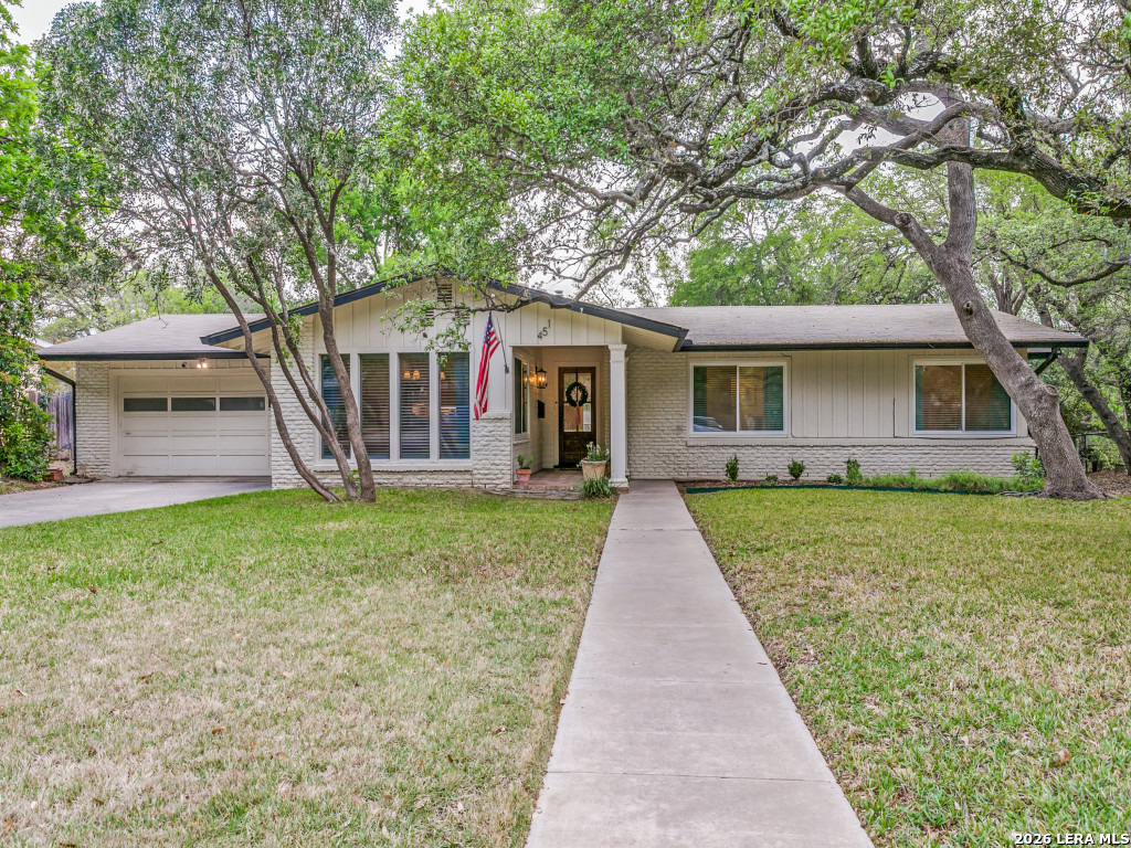 451 Oak Glen Dr