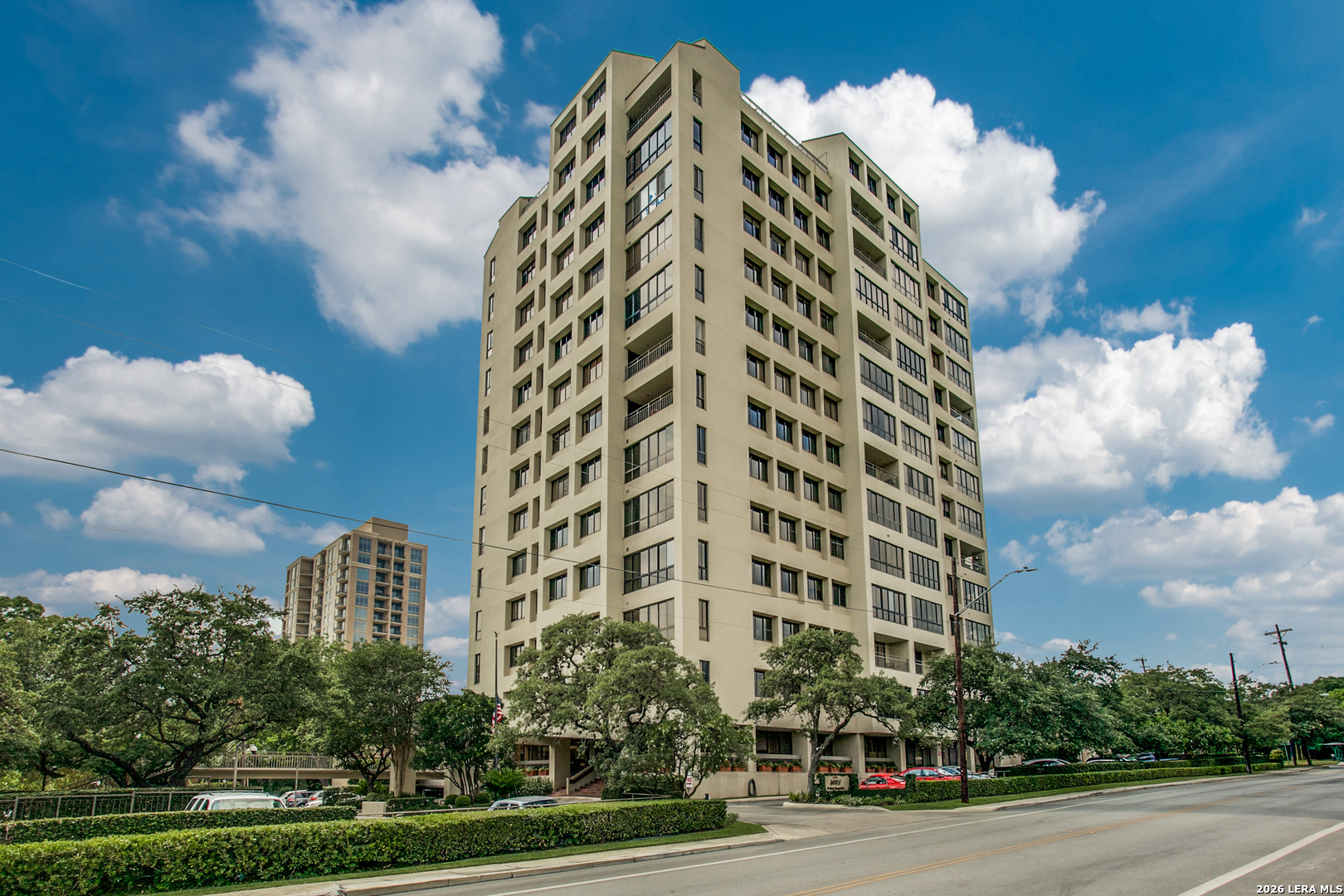 4001 N New Braunfels APT 1202A