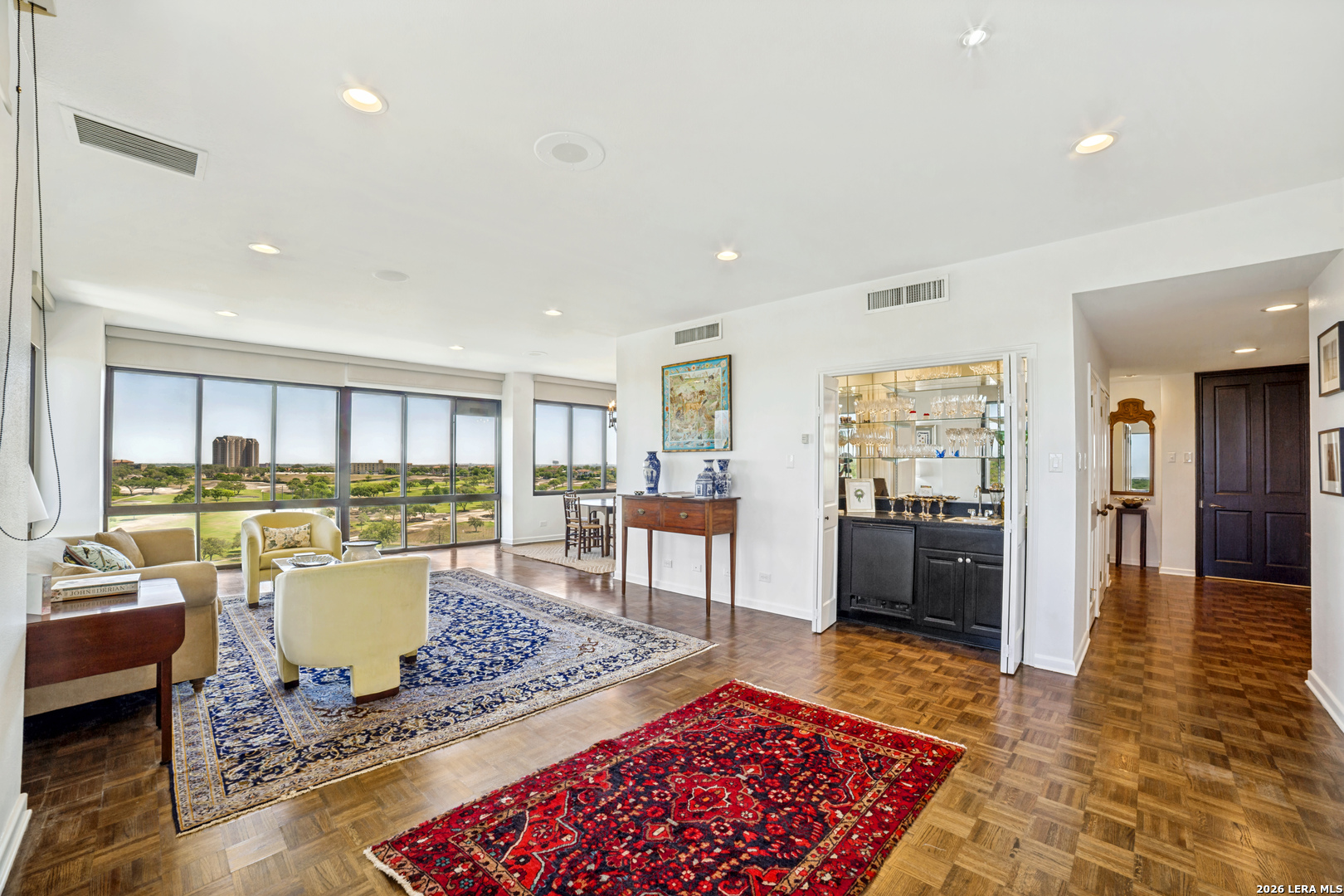 4001 N New Braunfels APT 1202A