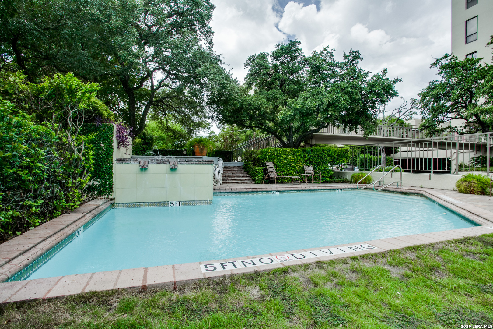 4001 N New Braunfels APT 1202A