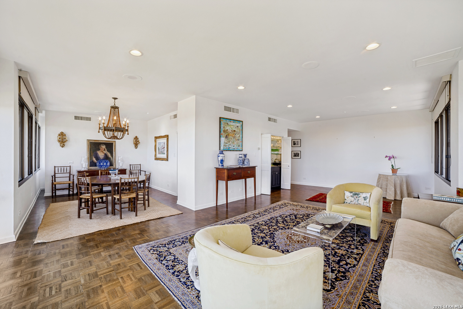 4001 N New Braunfels APT 1202A