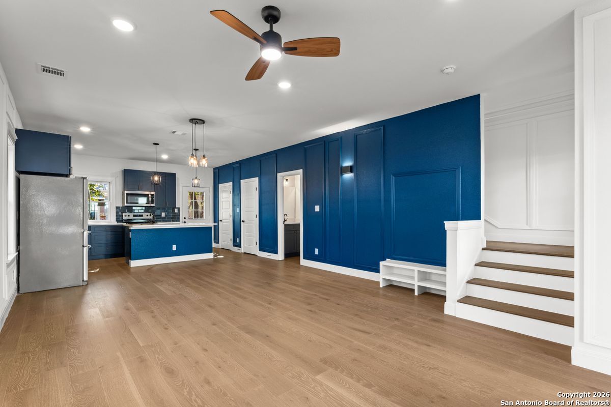 510 Stieren St 202