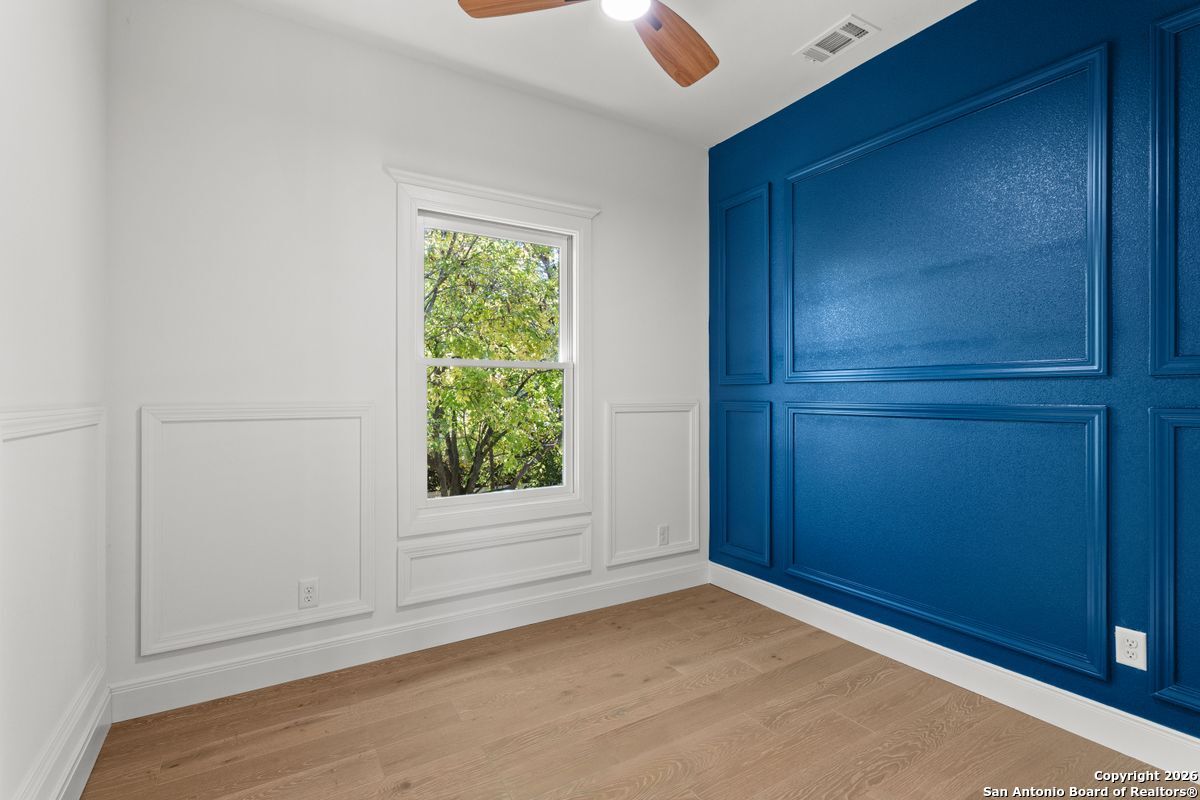 510 Stieren St 202