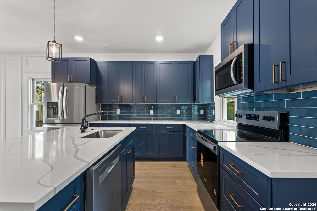 510 Stieren St 202