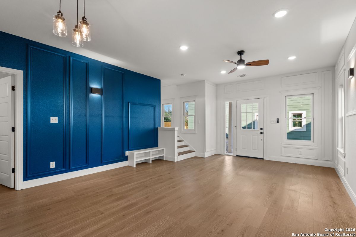 510 Stieren St 202
