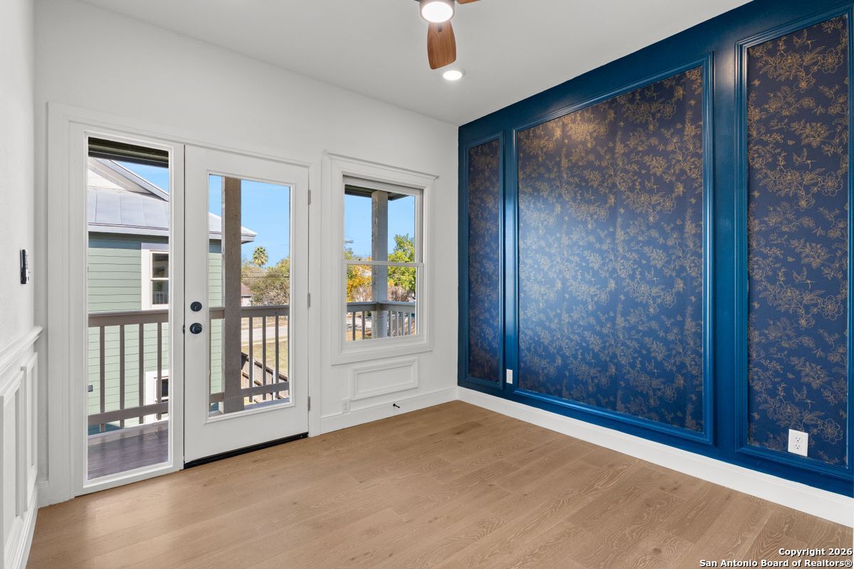510 Stieren St 202
