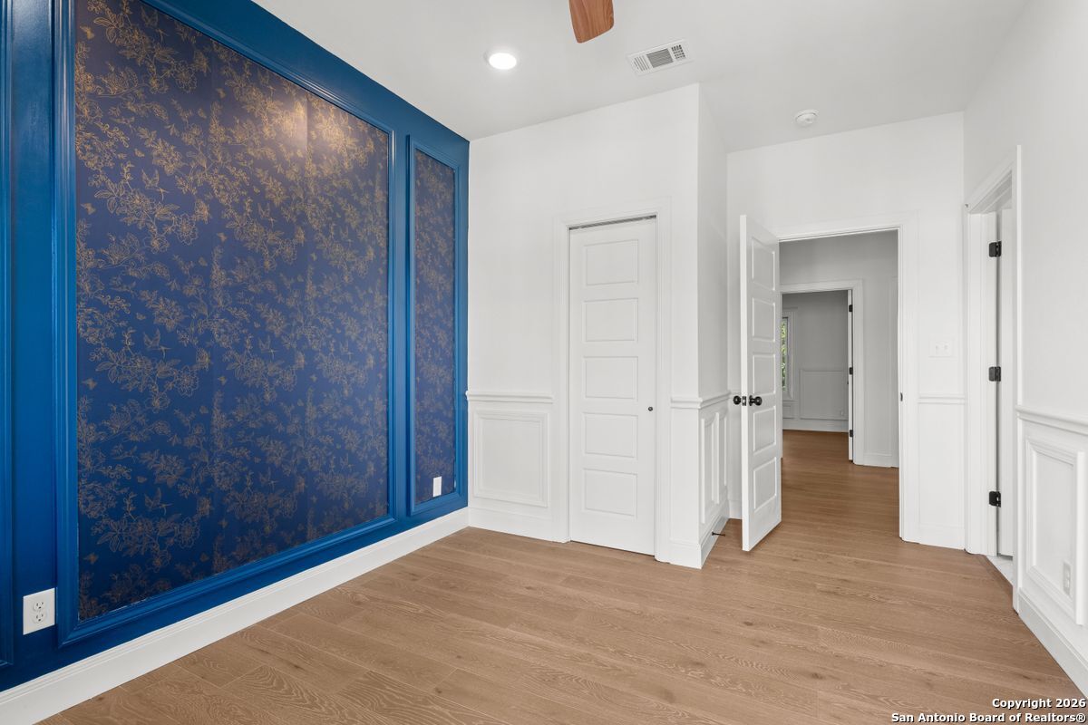 510 Stieren St 202