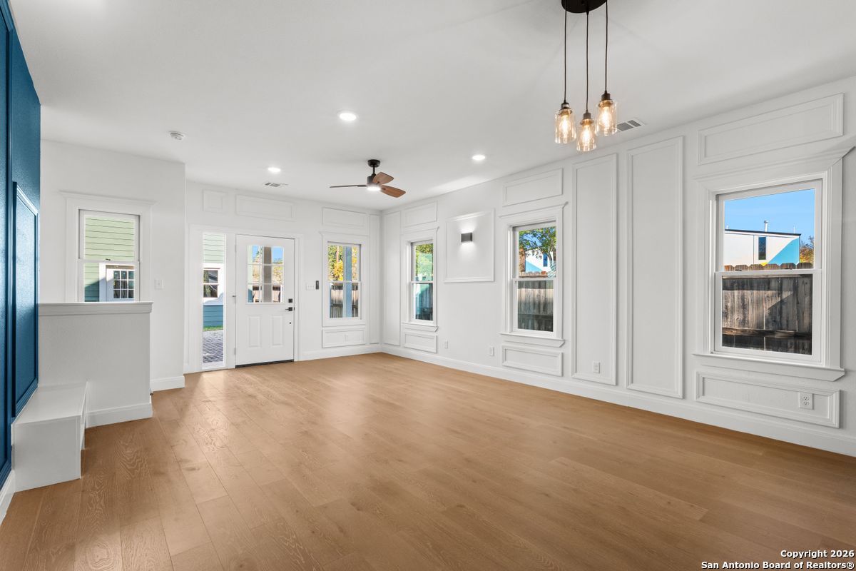 510 Stieren St 202