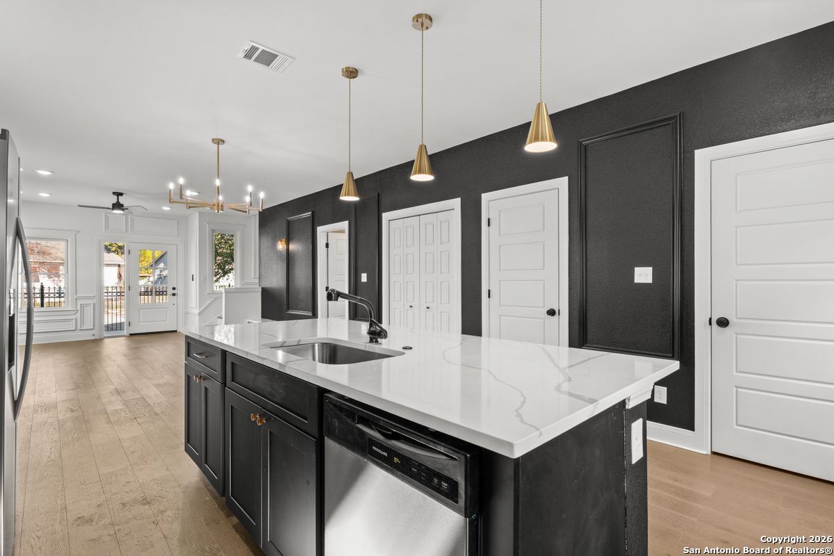 510 Stieren St 101
