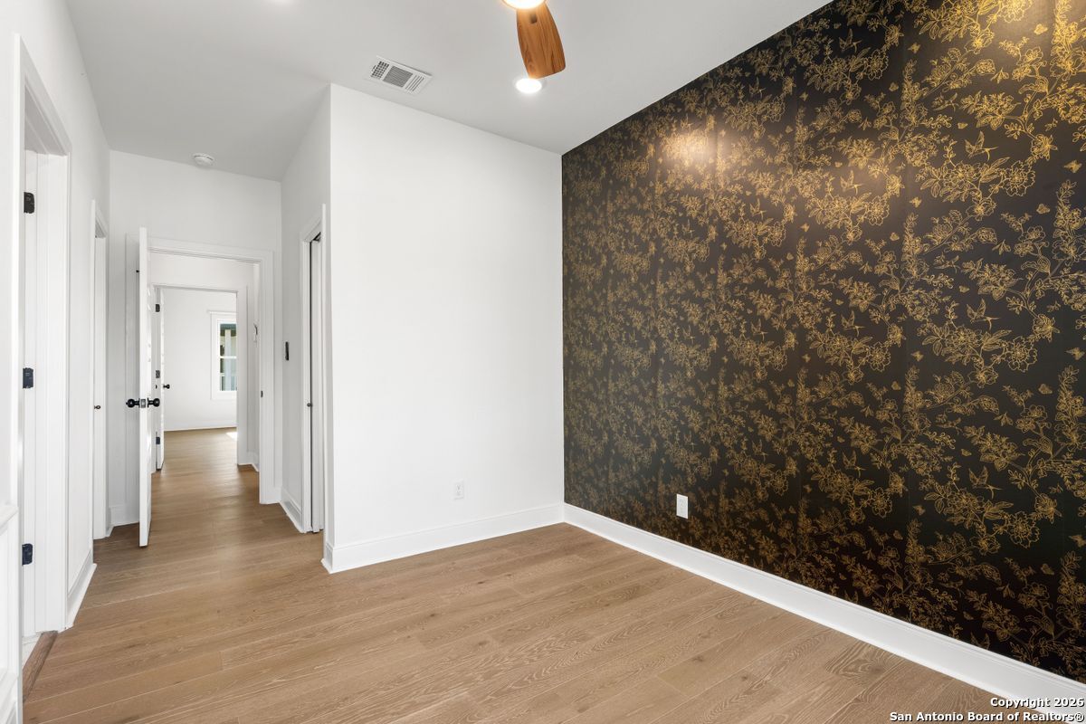 510 Stieren St 101