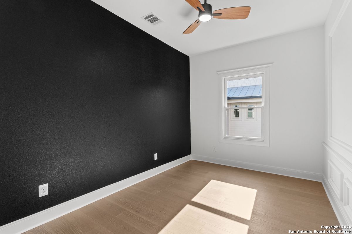 510 Stieren St 101