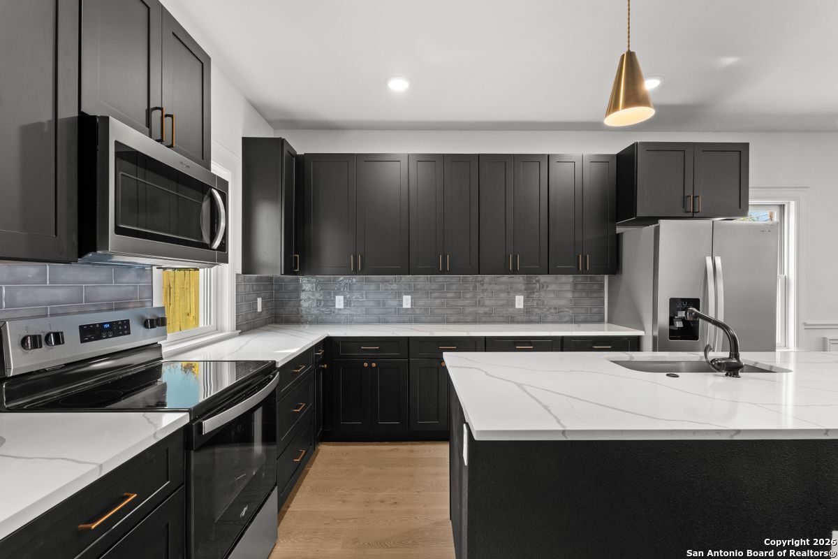 510 Stieren St 101