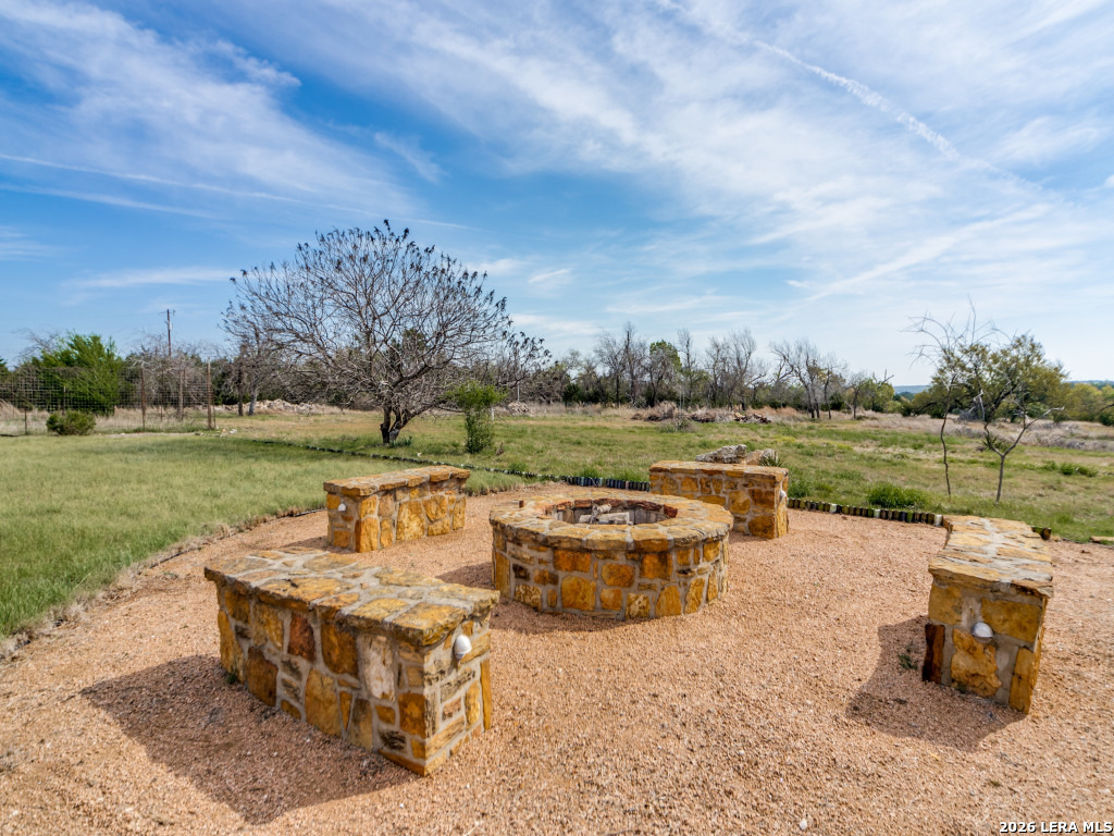 7991 Ranch Road 965