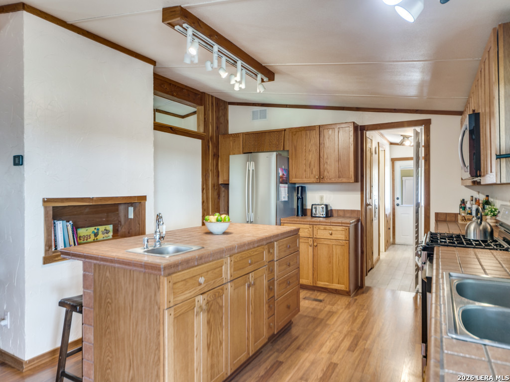 7991 Ranch Road 965