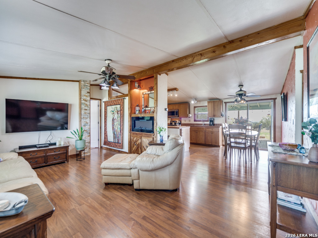 7991 Ranch Road 965