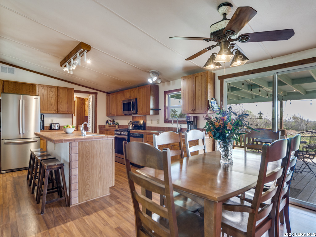 7991 Ranch Road 965