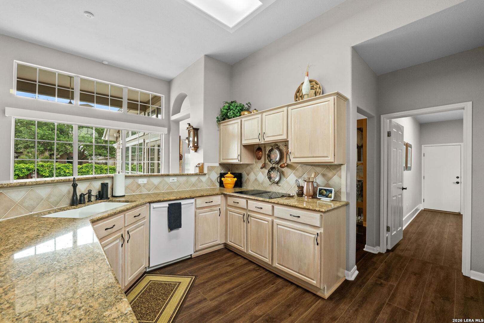 24902 Crescent Run