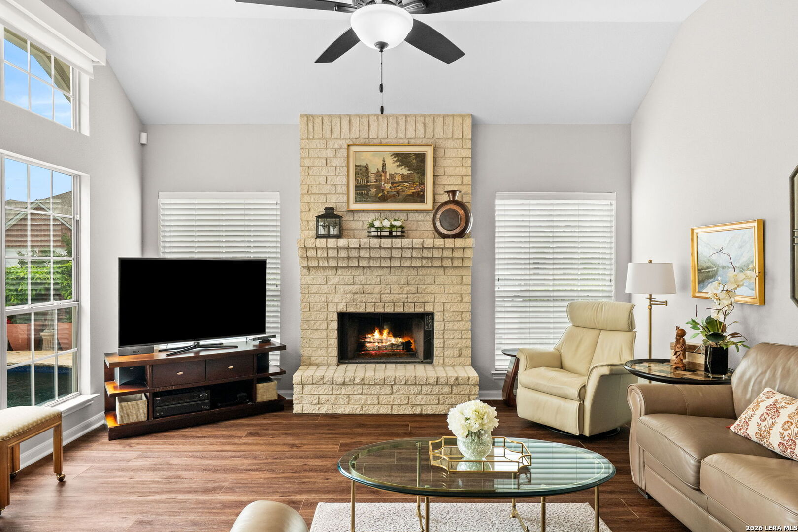 24902 Crescent Run