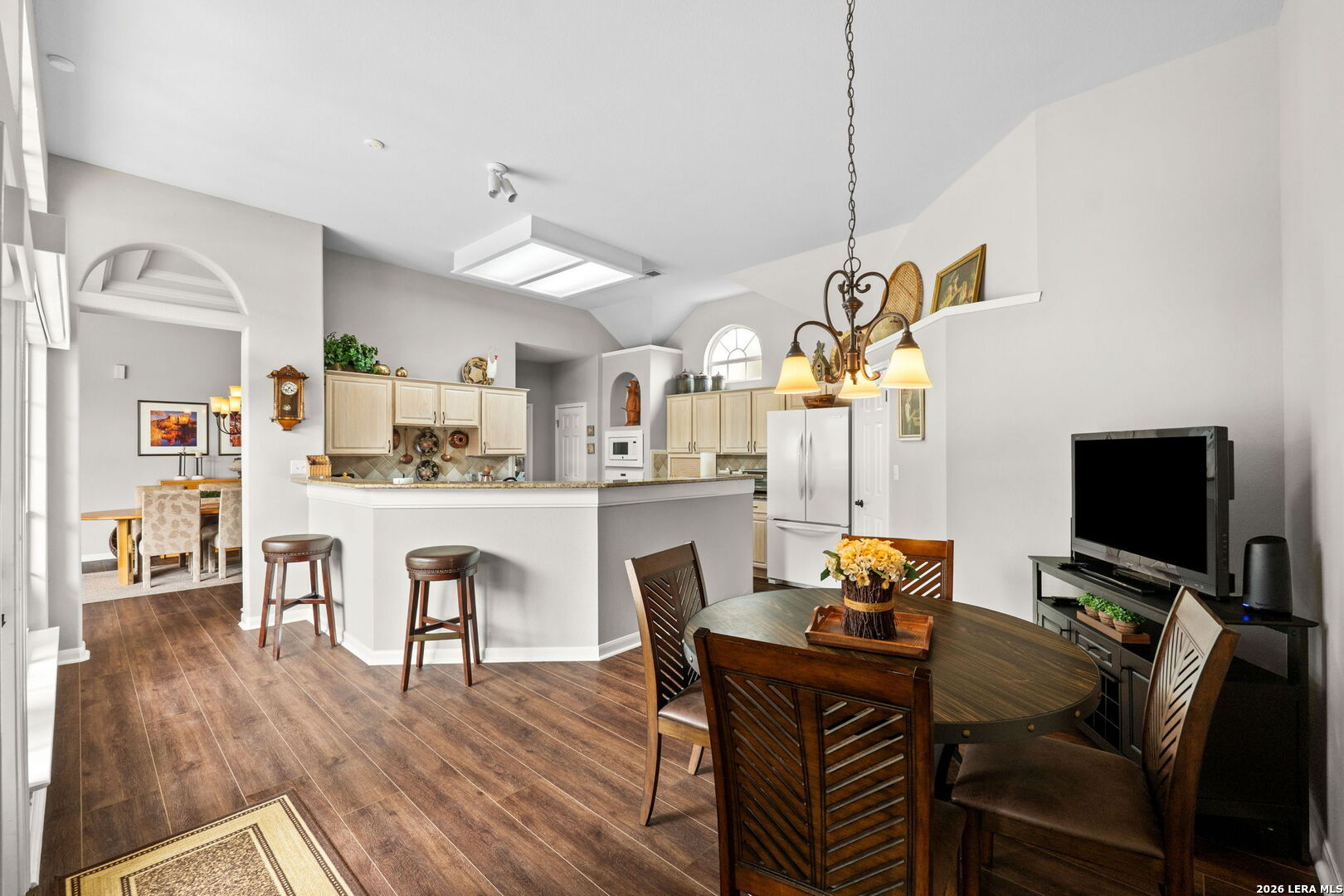 24902 Crescent Run