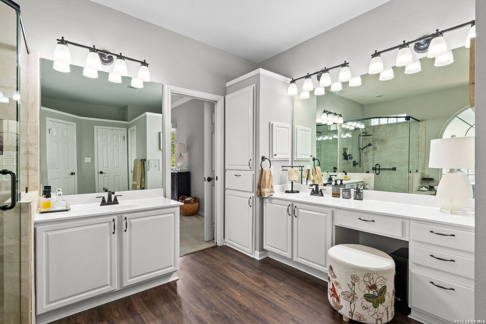 24902 Crescent Run