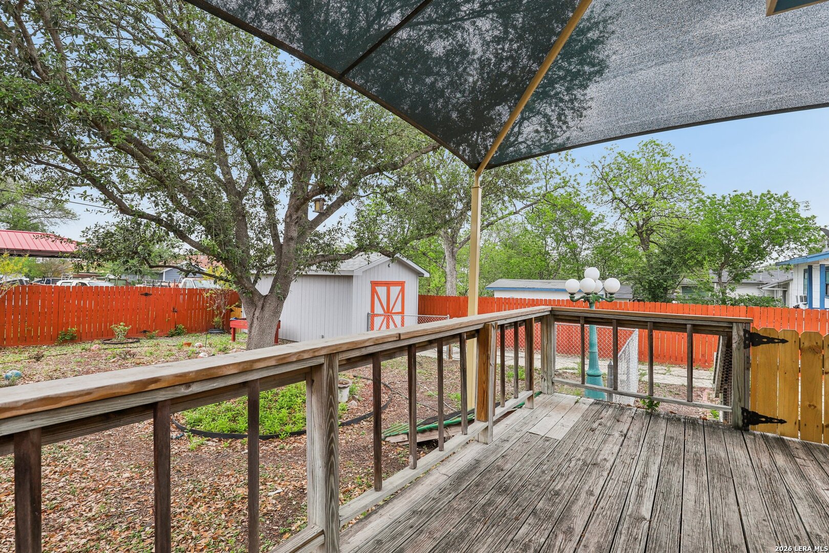 1331 W ROSEWOOD AVE
