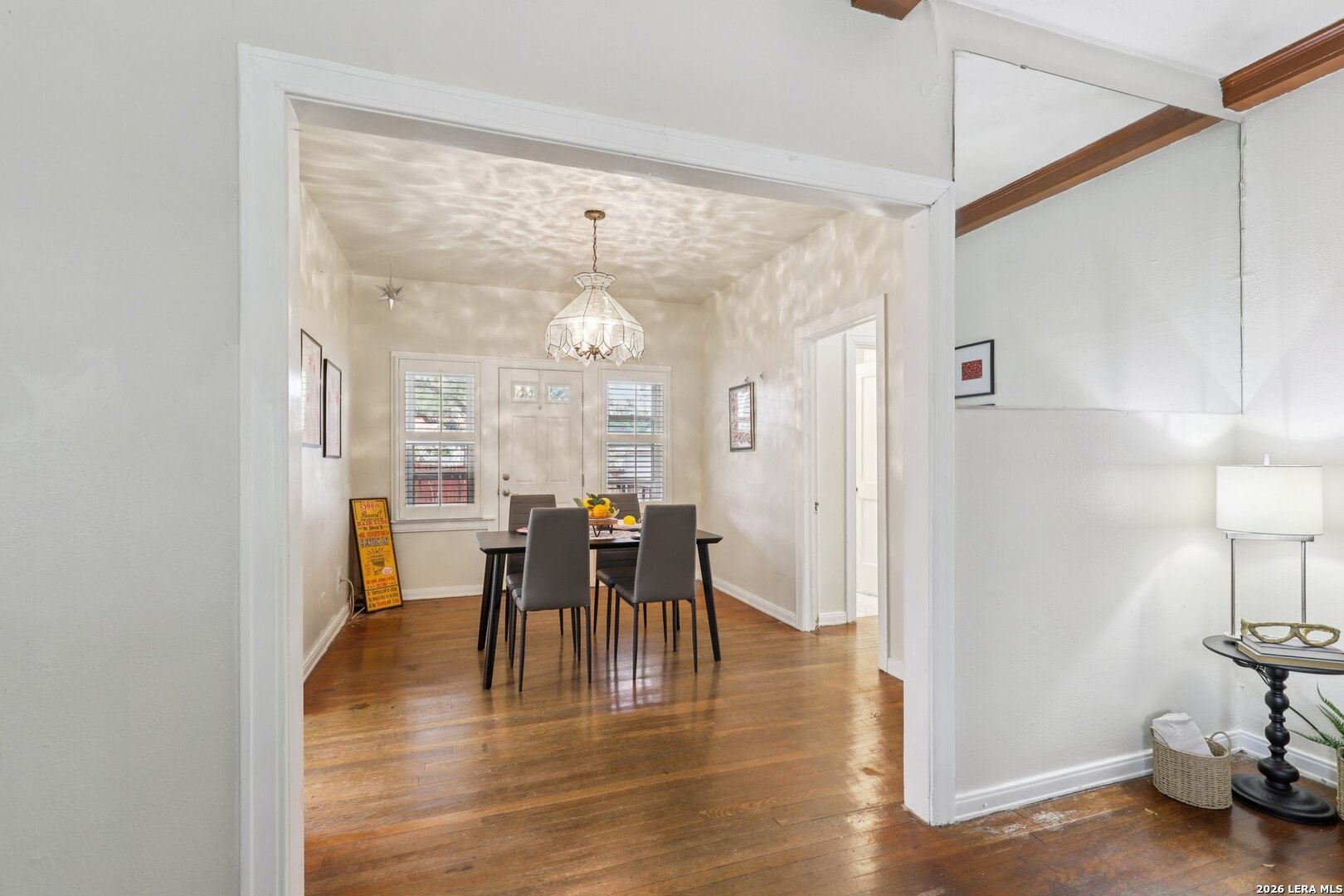 1331 W ROSEWOOD AVE