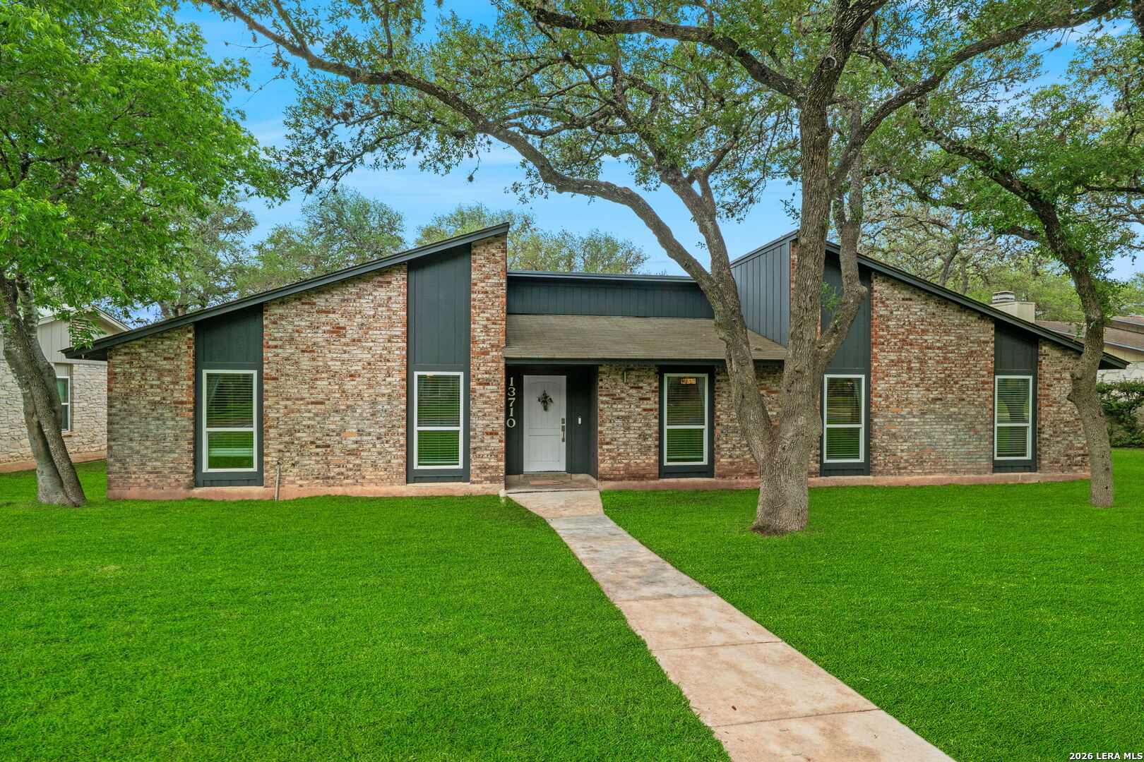 13710 STONEY HL