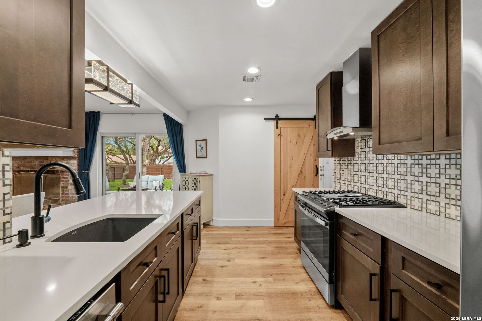 13710 STONEY HL