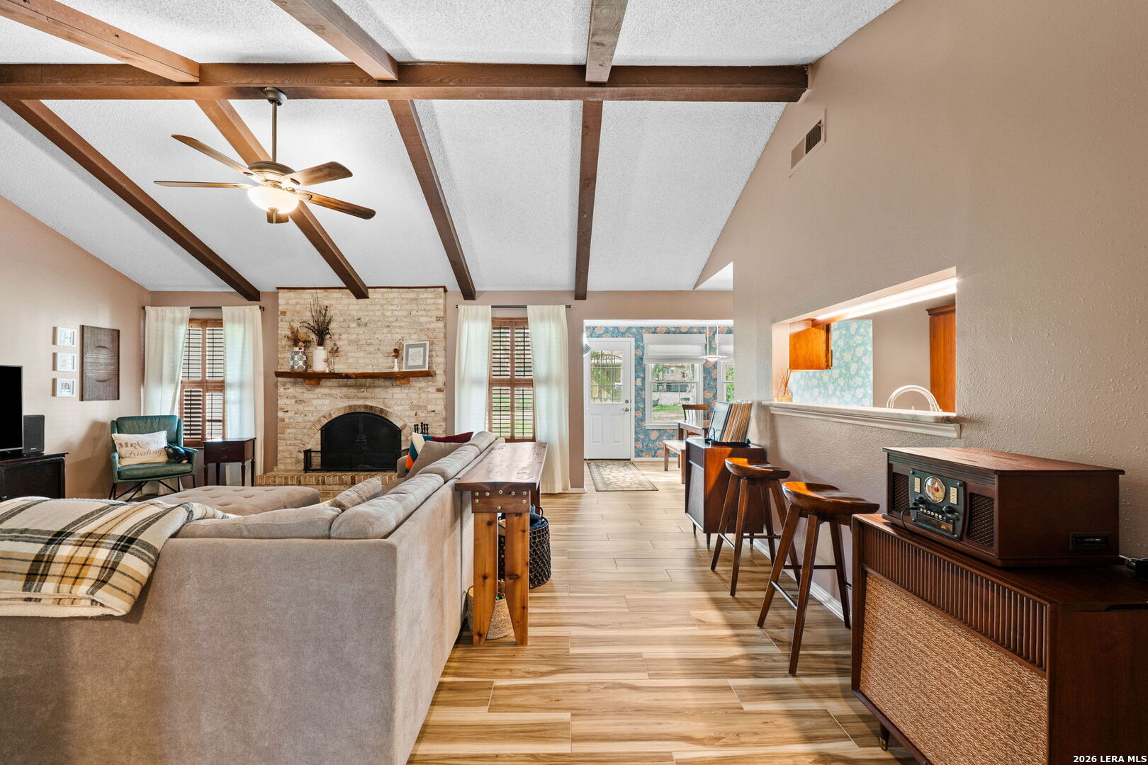 112 Grand Oak