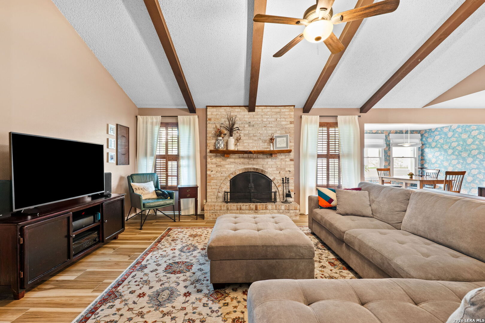 112 Grand Oak