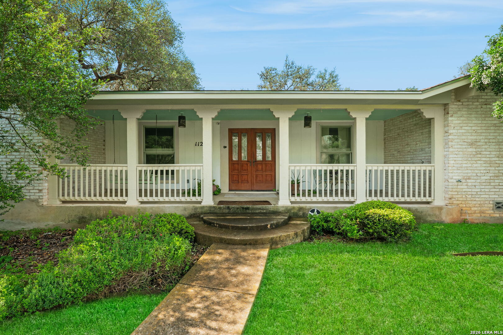 112 Grand Oak