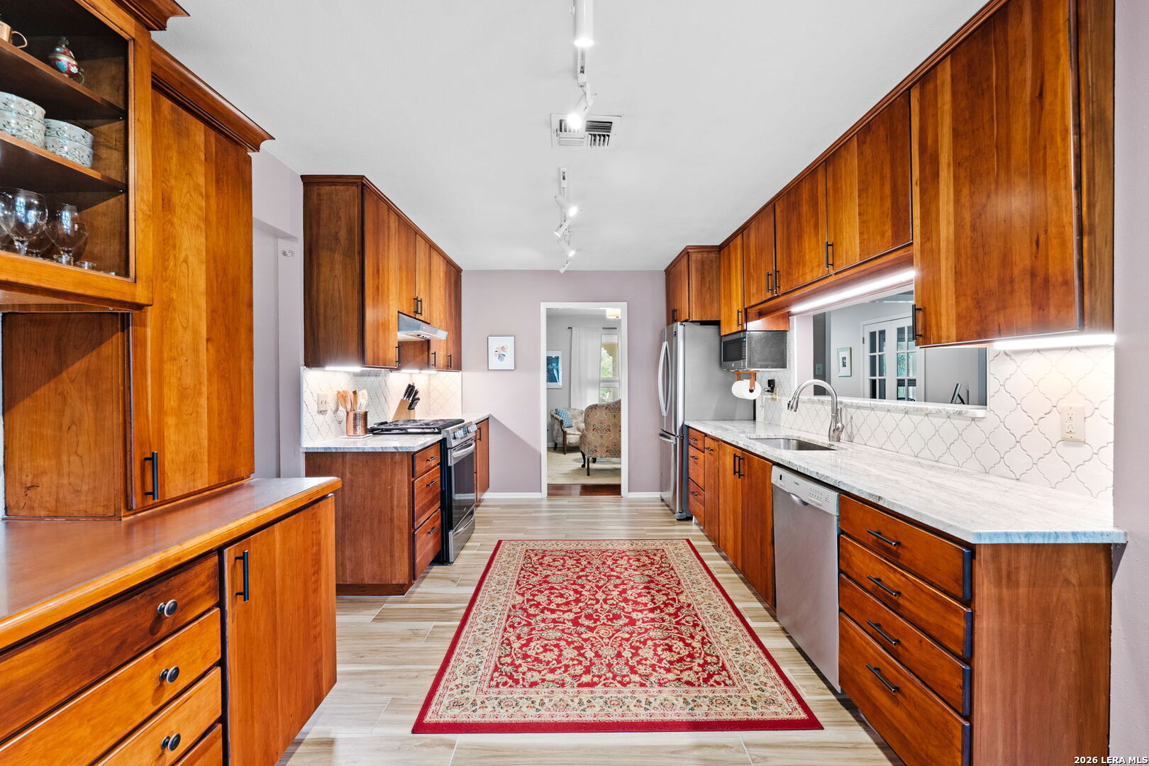 112 Grand Oak