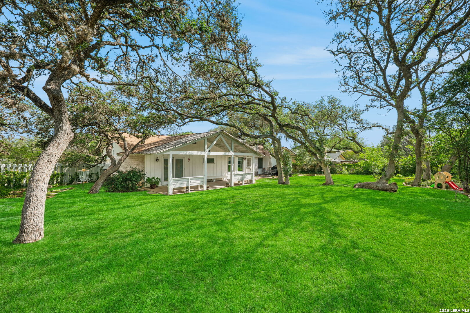 112 Grand Oak