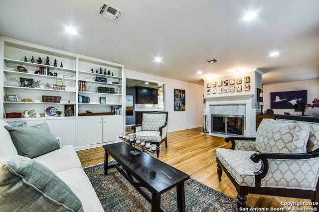 211 ROBINHOOD PL