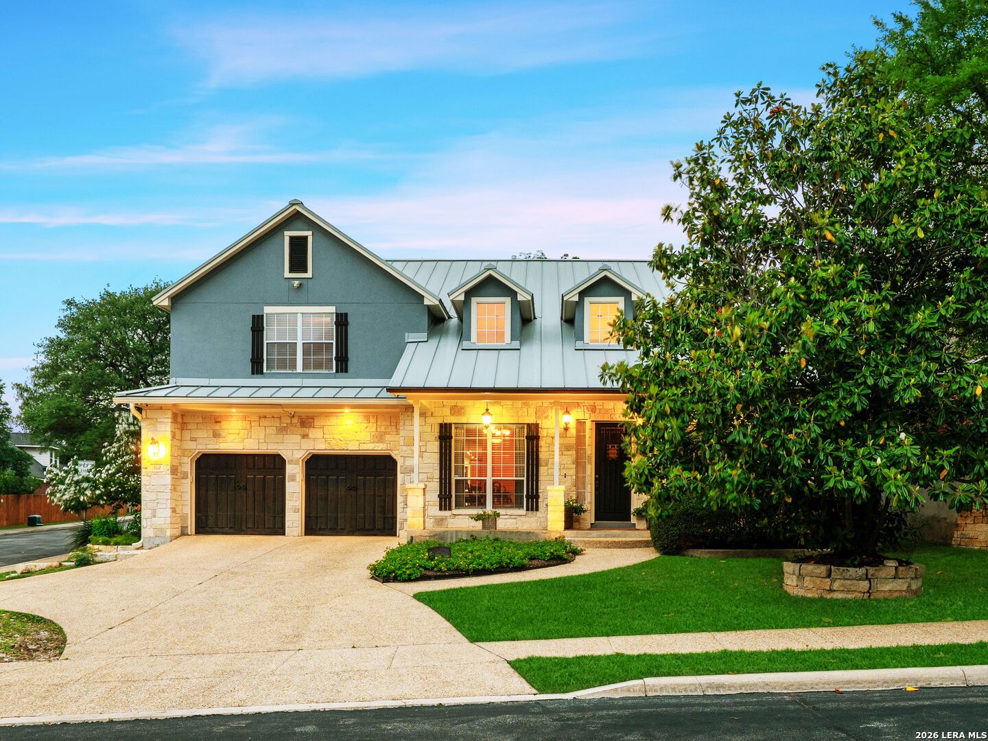1302 Salazar Trail