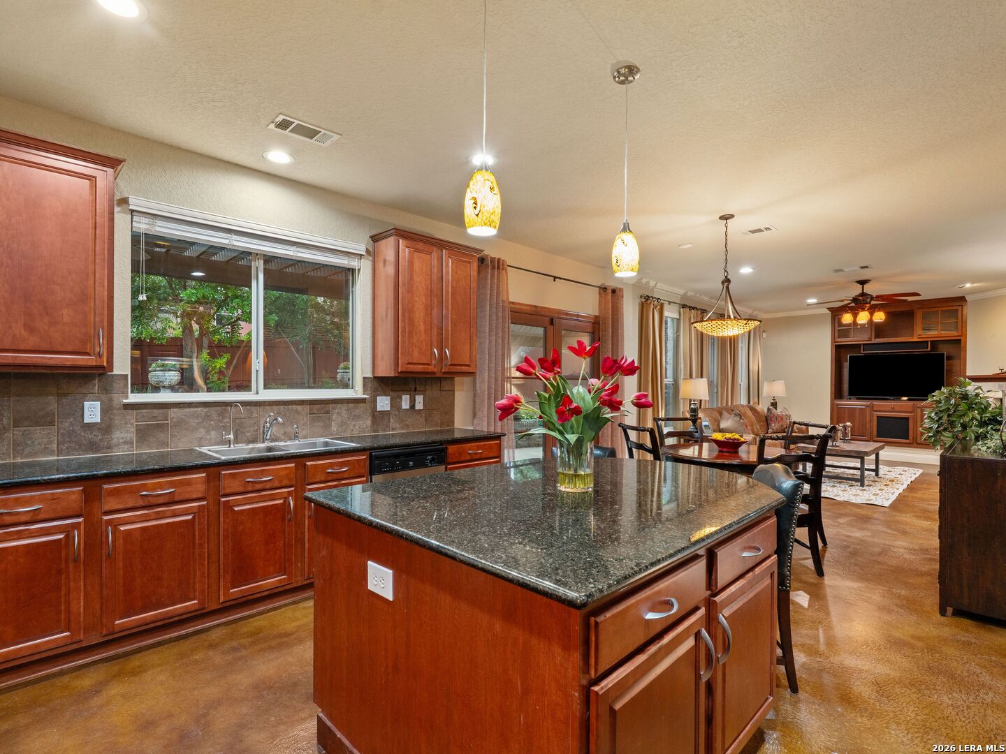 1302 Salazar Trail