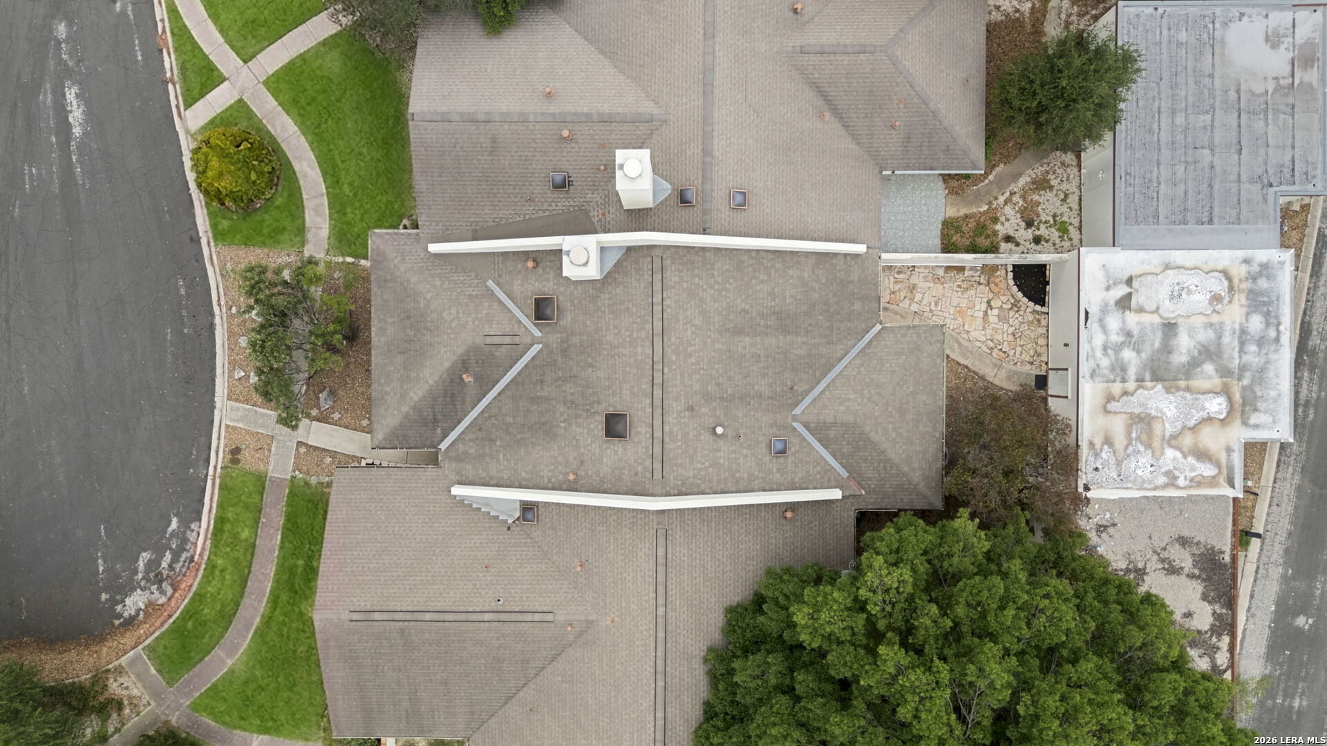 10311 GRAND CIR