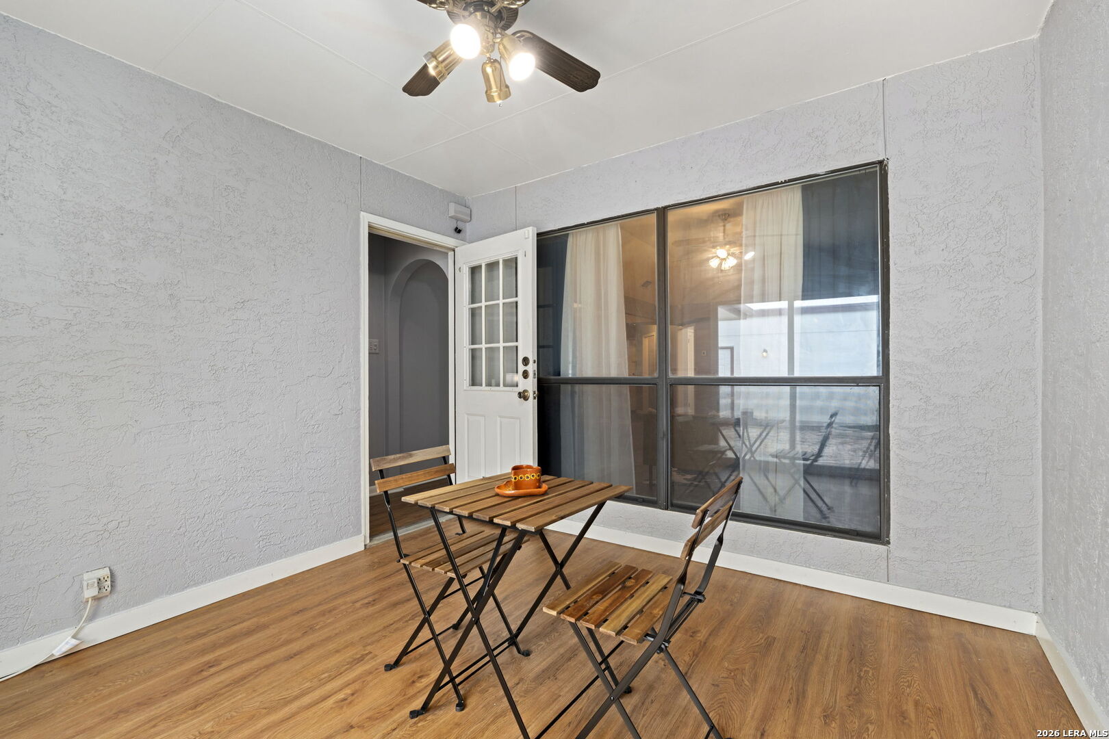 10311 GRAND CIR