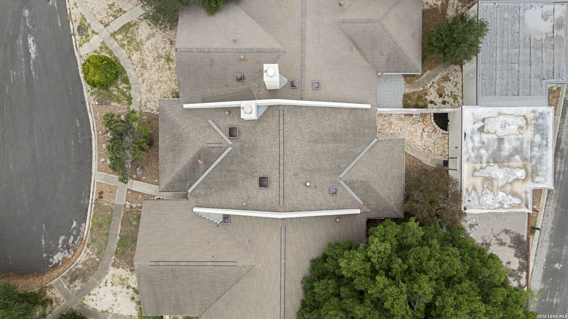 10311 GRAND CIR
