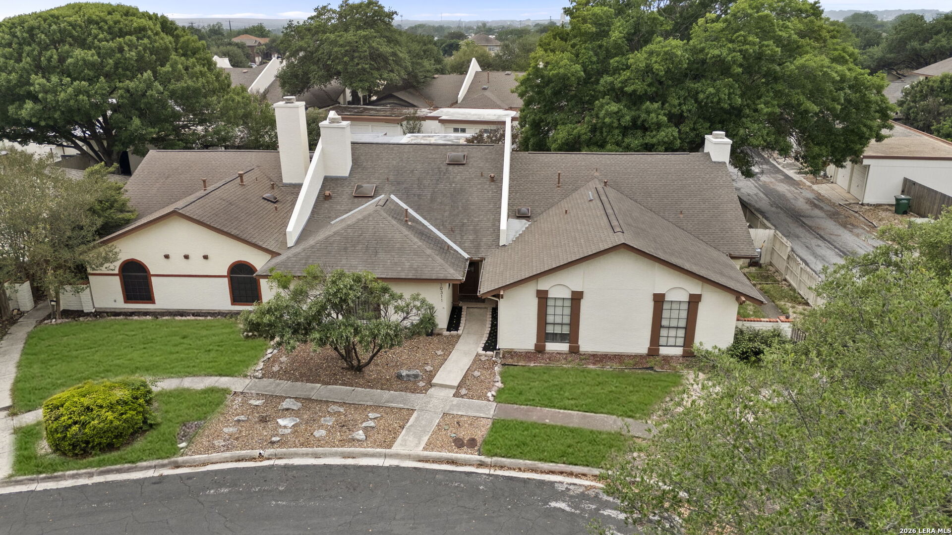 10311 GRAND CIR