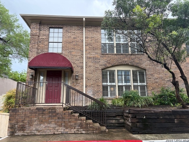 7926 Broadway 402