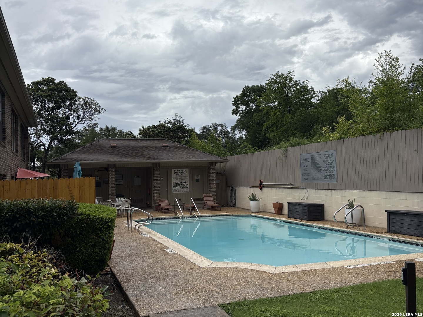 7926 Broadway 402
