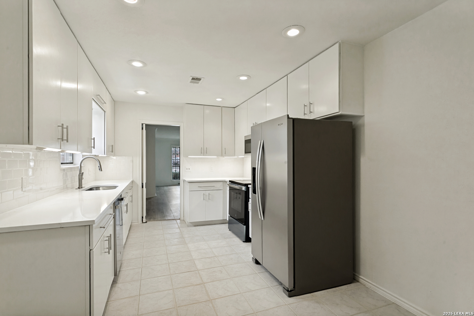 7815 Broadway 105