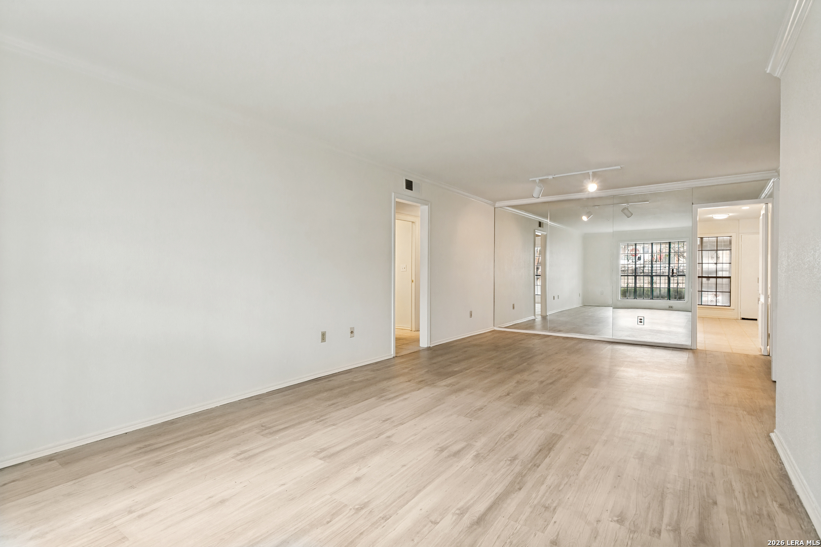 7815 Broadway 105