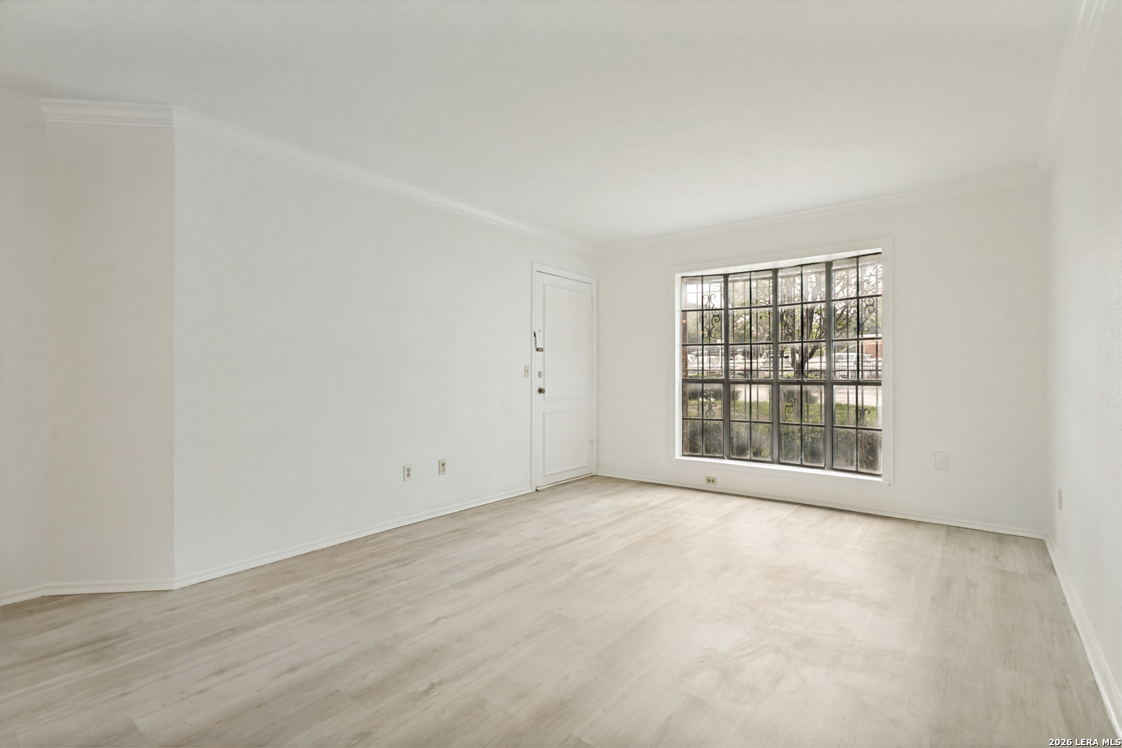 7815 Broadway 105