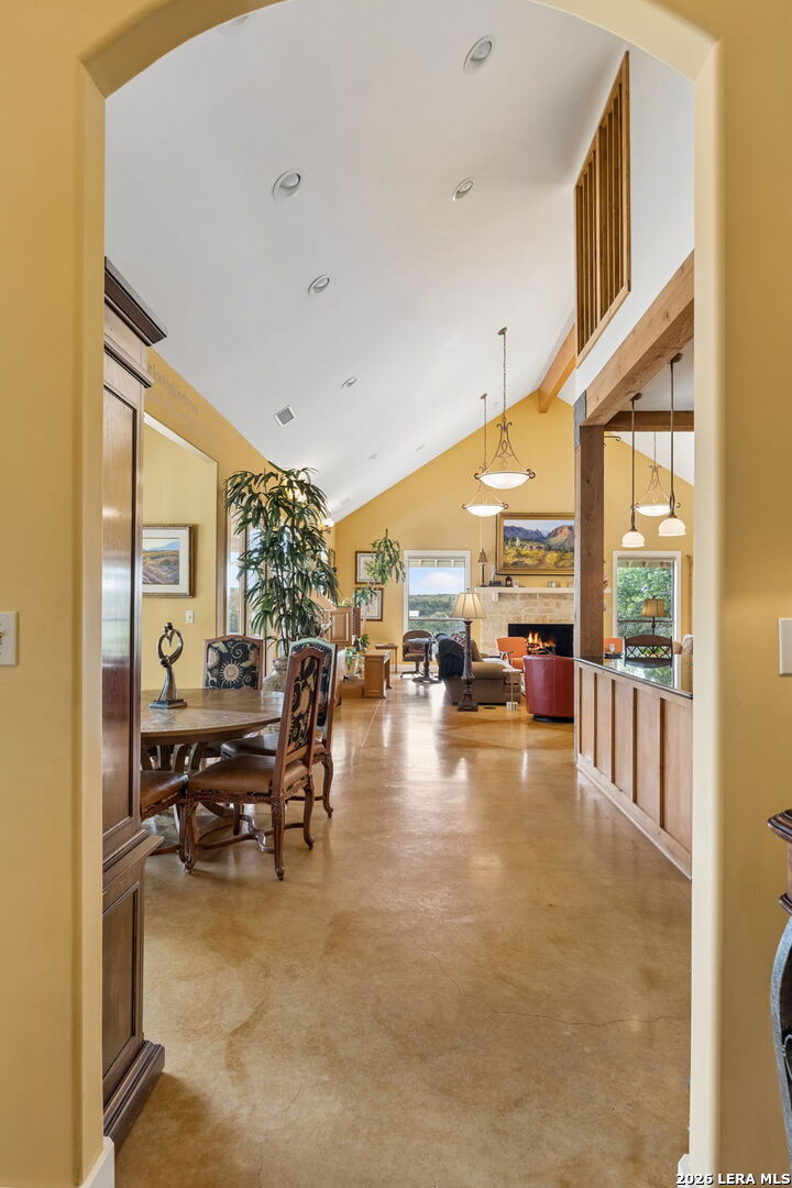 306 Charles