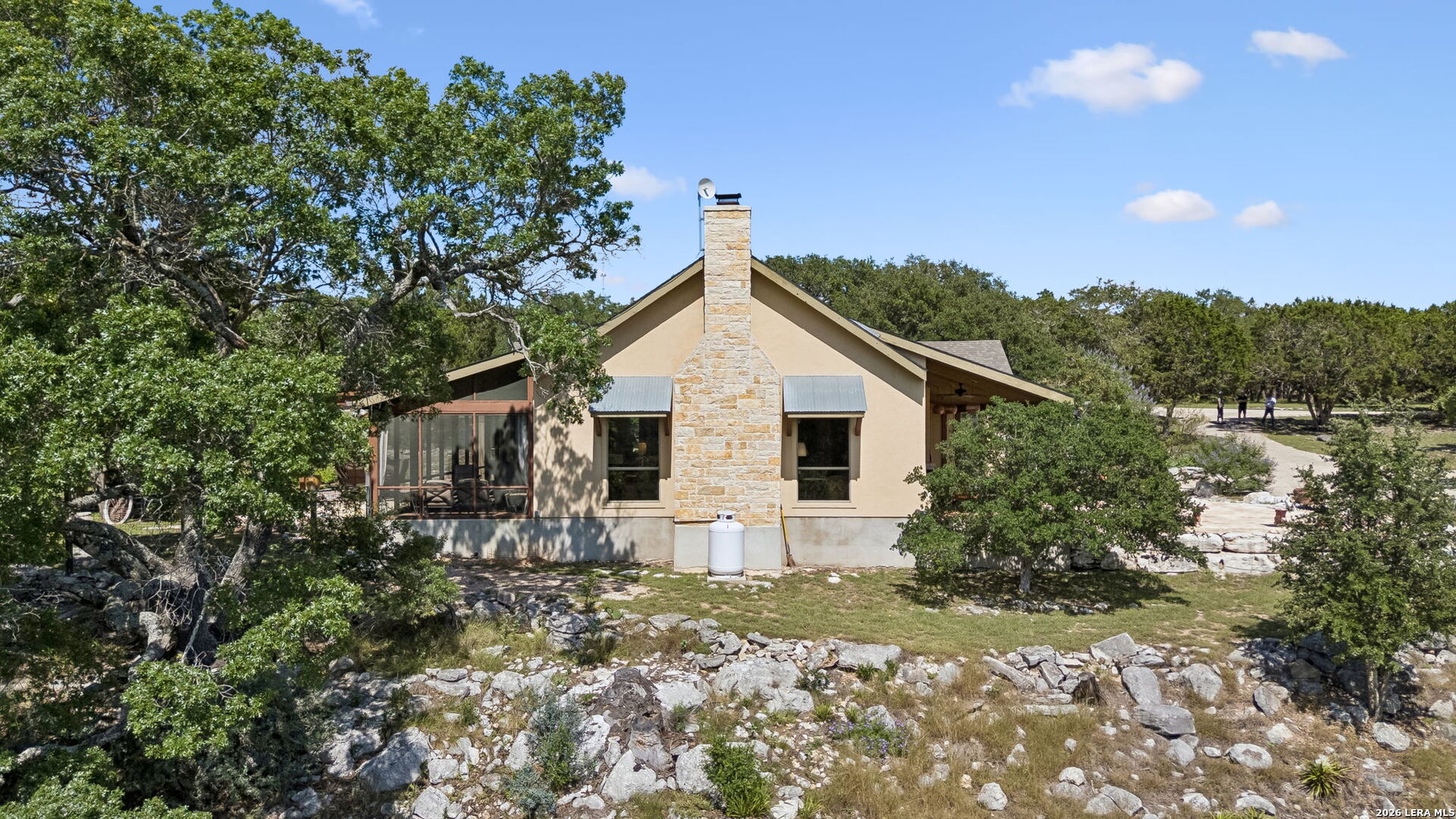 306 Charles