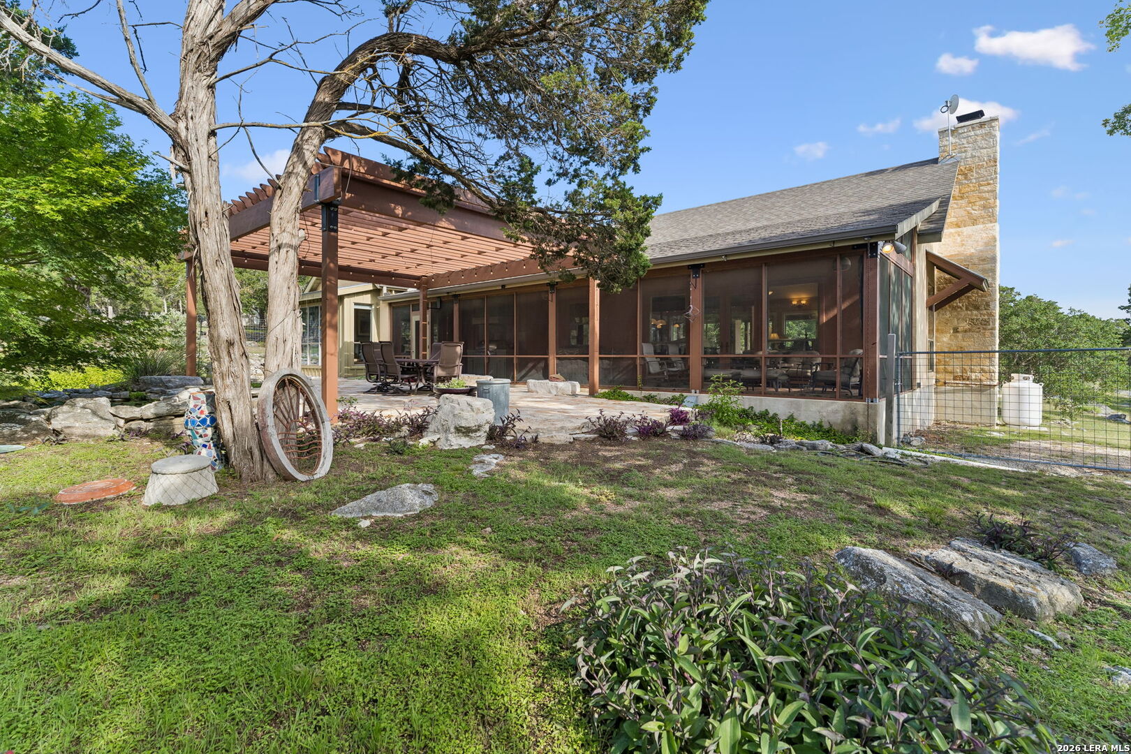 306 Charles